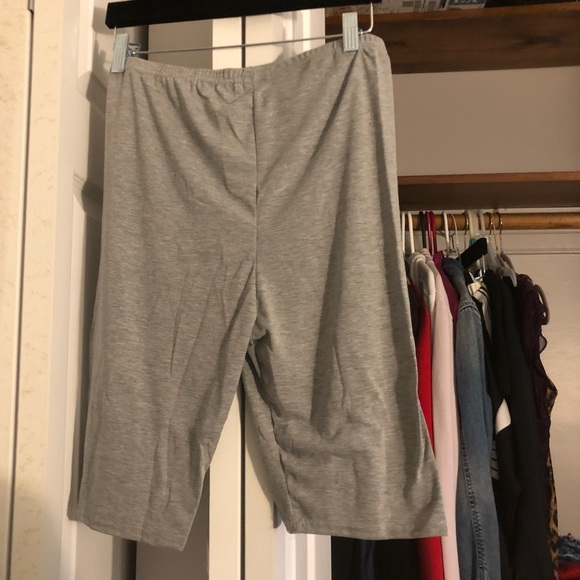 Super Comfy Gray Biker Shorts - Picture 7 of 8